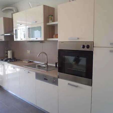 Apartment In 26982